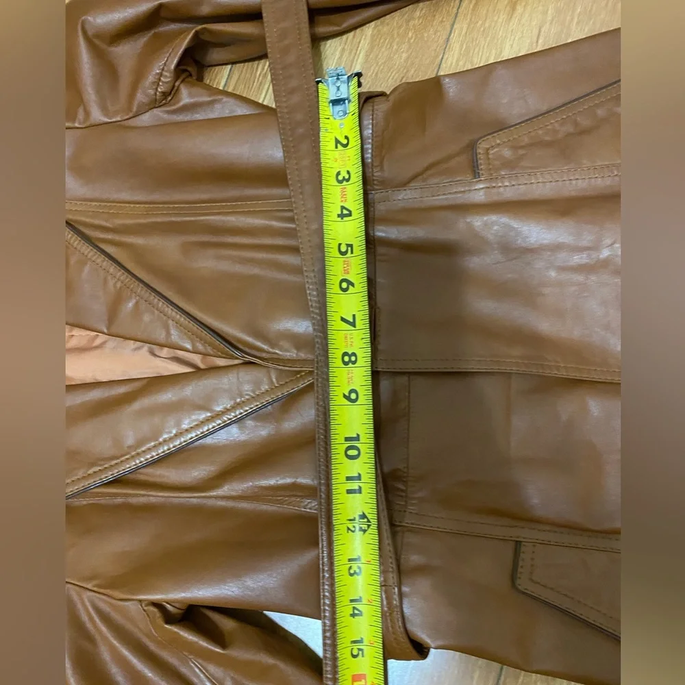 Stunning Leather jacket by Wilsons Suede & Leather in size 10 - Picture 11 of 11